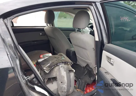 2011 Nissan Sentra 2.0Sr из США, поврежденный, VIN 3N1AB6AP4BL674223